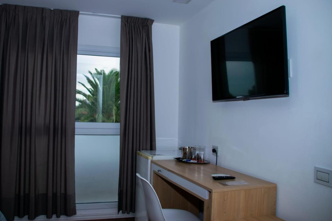Hotel Belgrano San Luis Bagian luar foto